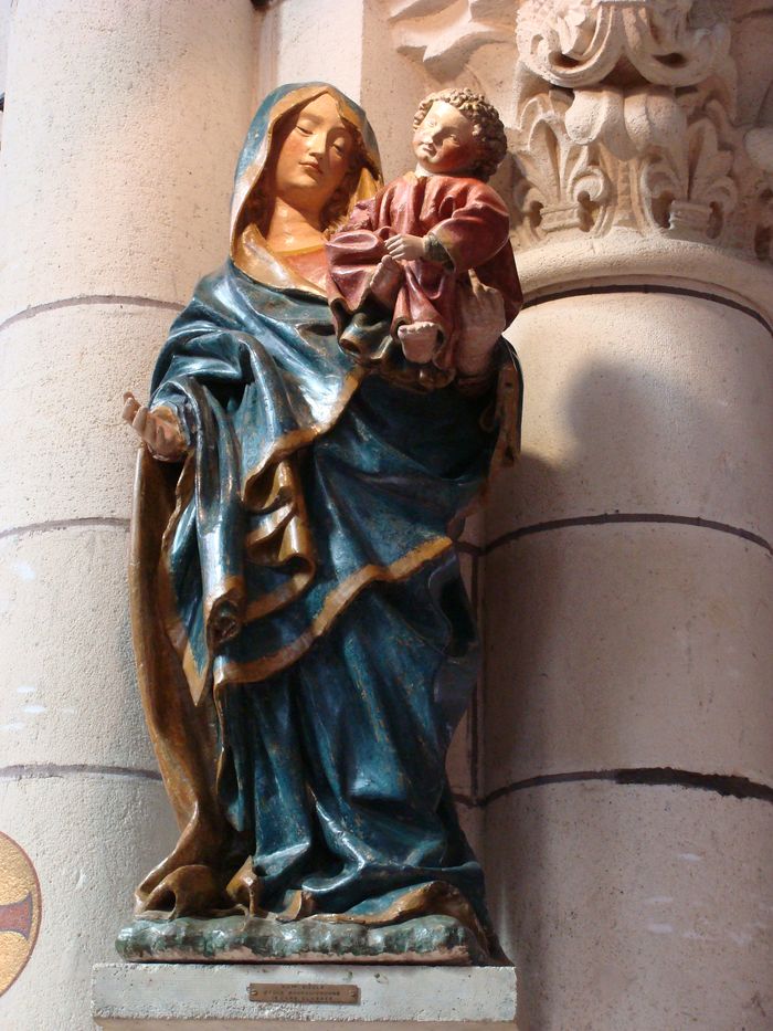 statue : Vierge à l'Enfant
