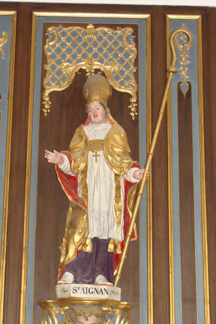 statue : saint Aignan