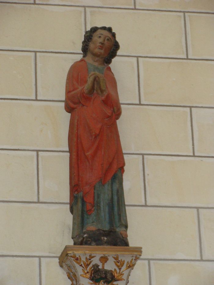 statue : saint Jean l'Evangéliste