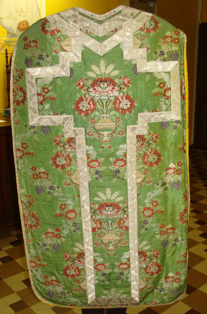 ornement liturgique : chasuble