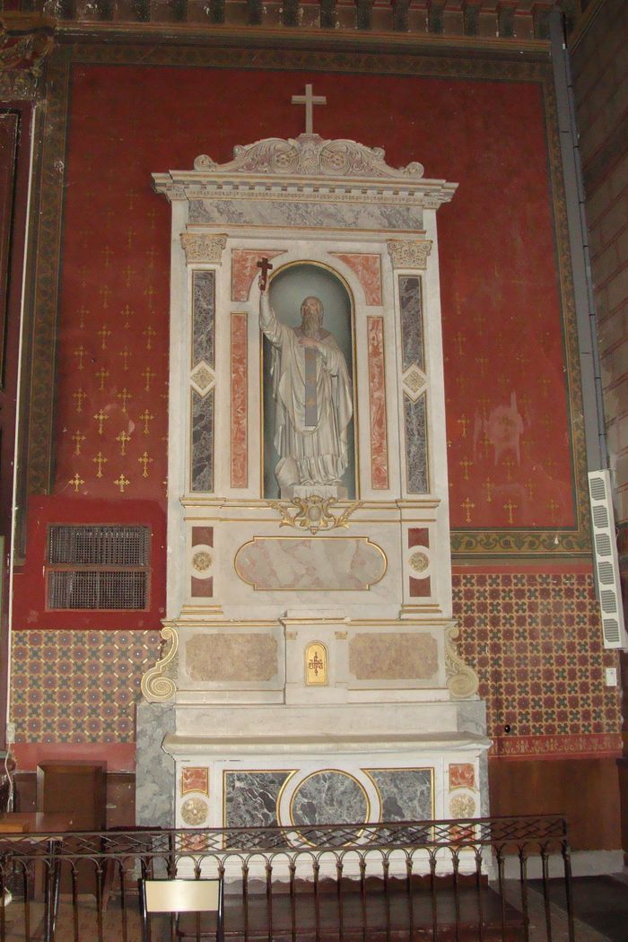 autel, retable latéral, statue : Saint Denis - © Ministère de la Culture (France), Conservation des antiquités et objets d'art de Loire-Atlantique, tous droits réservés