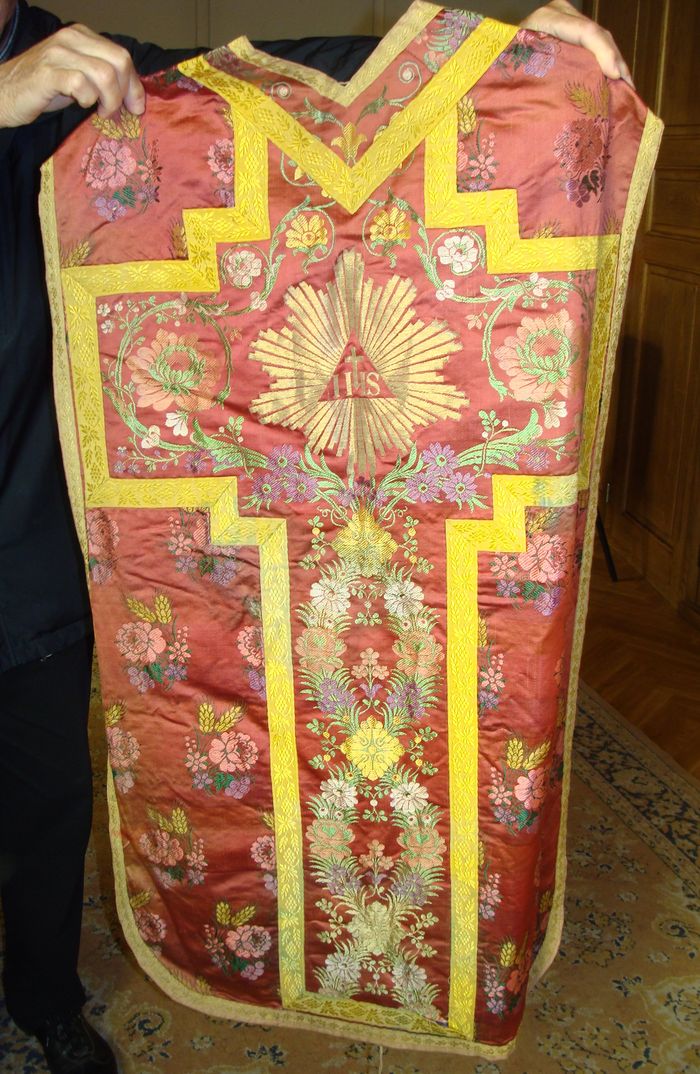 chasuble - © Ministère de la Culture (France), Conservation des antiquités et objets d'art de Loire-Atlantique, tous droits réservés