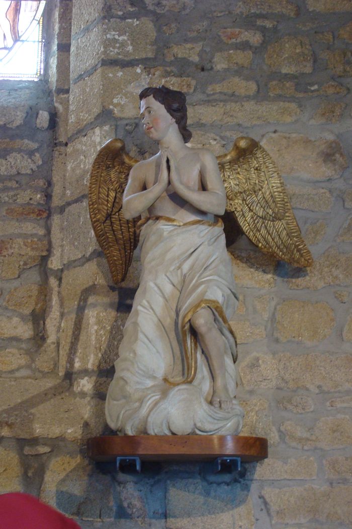 statue : Ange adorateur - © Ministère de la Culture (France), Conservation des antiquités et objets d'art de Loire-Atlantique, tous droits réservés