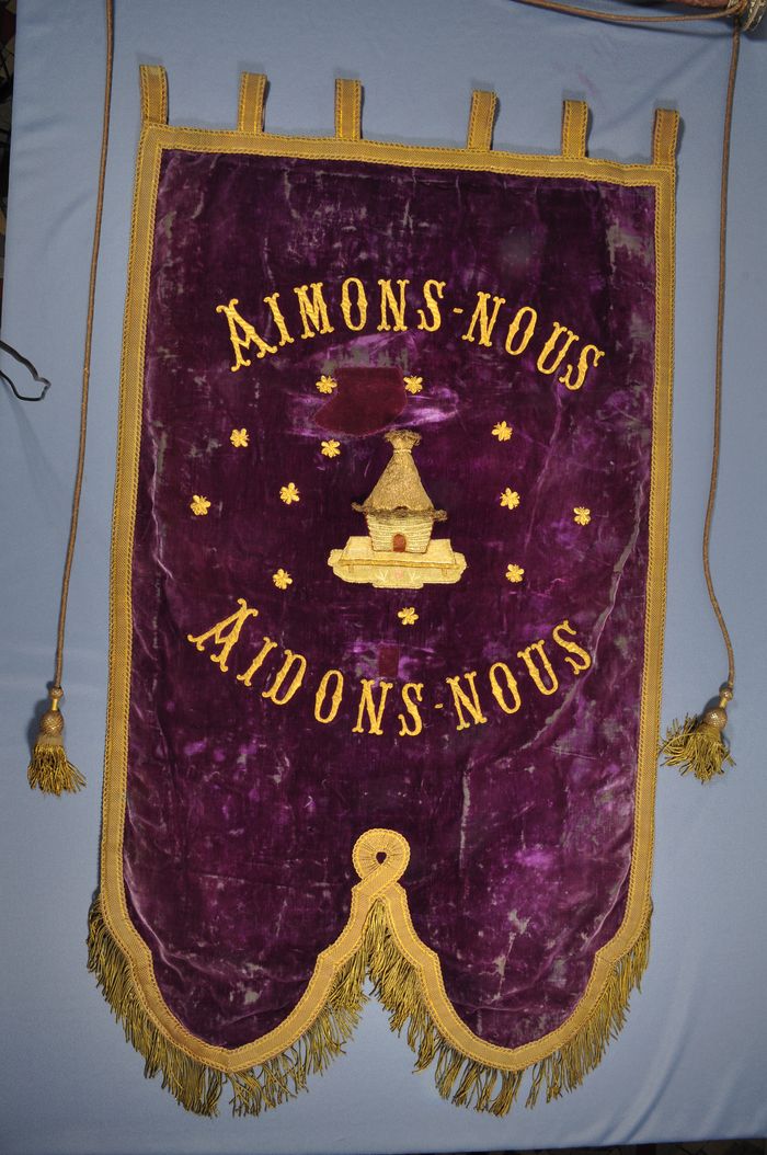 bannière : Secours Mutuels d'Erbray - © Ministère de la Culture (France), Conservation des antiquités et objets d'art de Loire-Atlantique, tous droits réservés