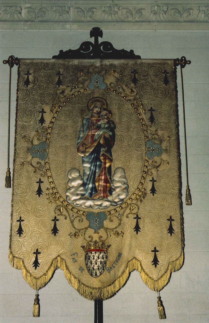 bannière de procession de sainte Anne et de la Vierge
