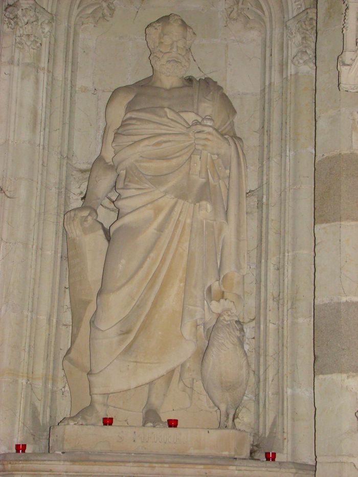 statue : Saint Pierre