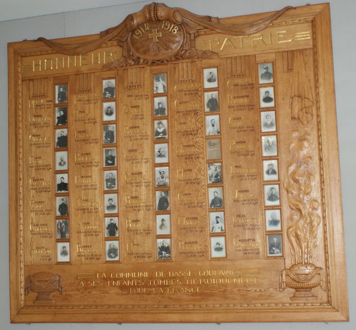 plaque commémorative (tableau commémoratif) des morts de la guerre 1914-1918 - © Ministère de la Culture (France), Conservation des antiquités et objets d'art de Loire-Atlantique, tous droits réservés