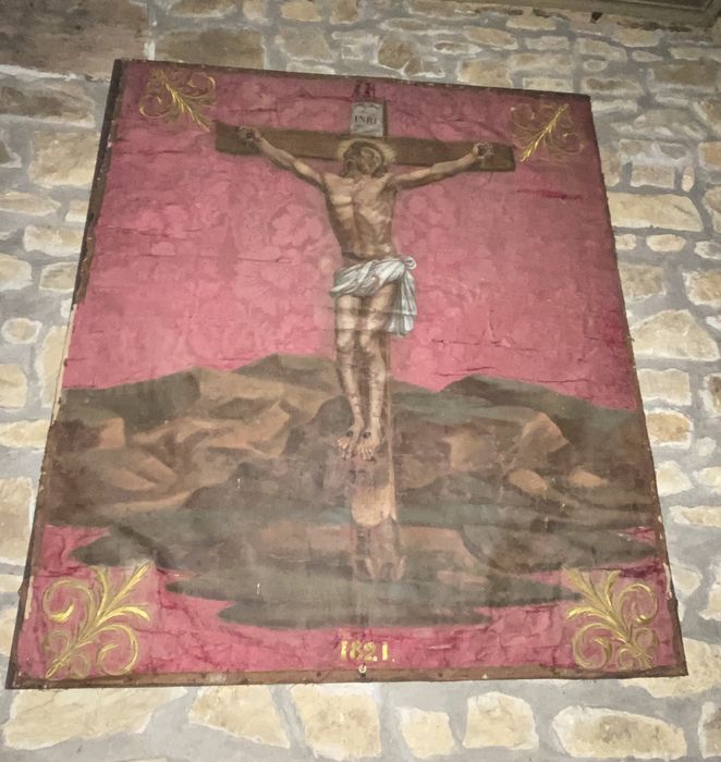 bannière de procession de la Sainte Trinité (face B : Christ en croix) - © Ministère de la Culture (France), Conservation des antiquités et des objets de loire-Atlantique – Tous droits réservés 