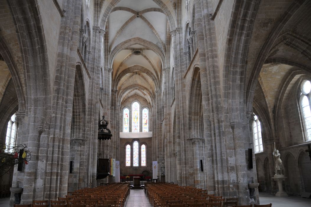 Eglise Notre-Dame : Nef, vue générale