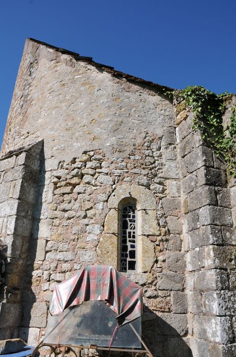 Eglise Saint-Martin-le-Seul : Chevet, vue partielle