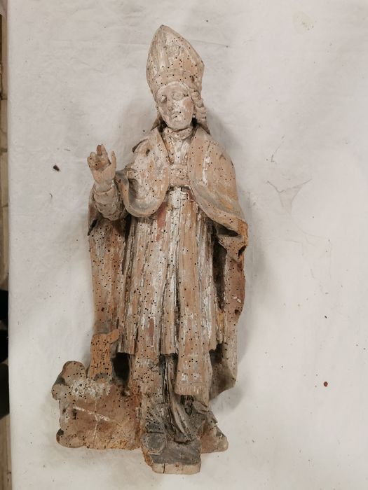 statue : Saint Nicolas