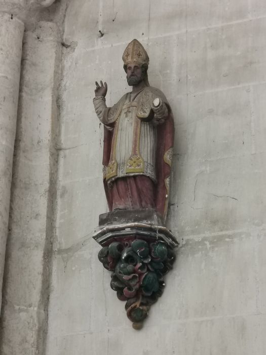 statue : Saint Martin ou saint Hilaire