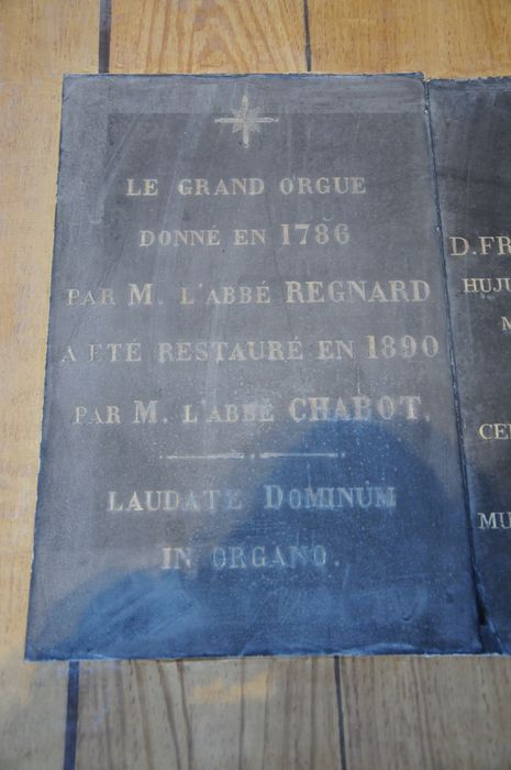 orgue de tribune, détail de l'inscription