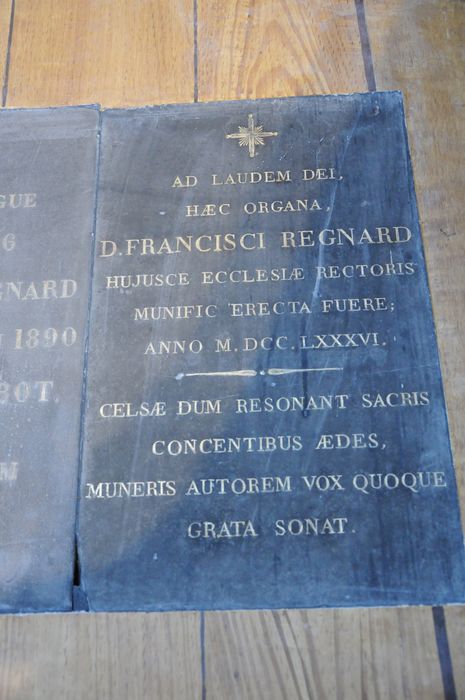 orgue de tribune, détail de l'inscription