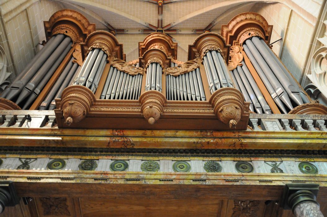 Orgue de tribune : partie instrumentale de l'orgue