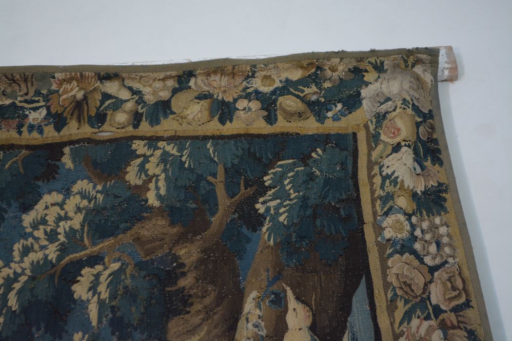 tenture d’Aubusson Scènes de l’histoire d’Achille : Achille reconnu par Ulysse chez le roi Lycomède, détail
