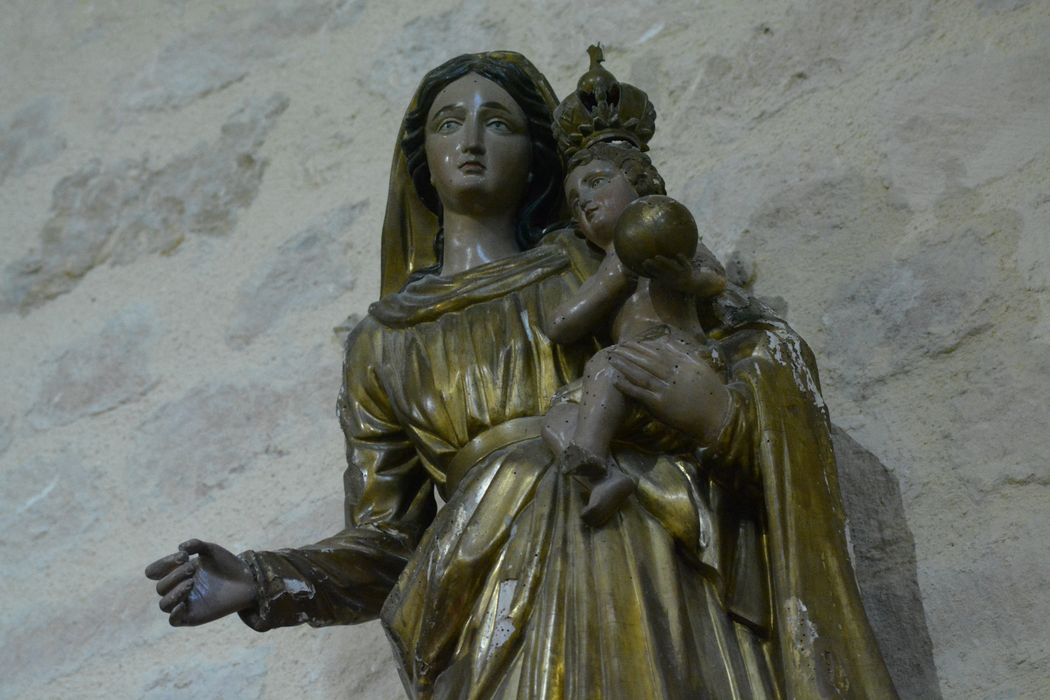 statue : Vierge à l'Enfant, vue partielle