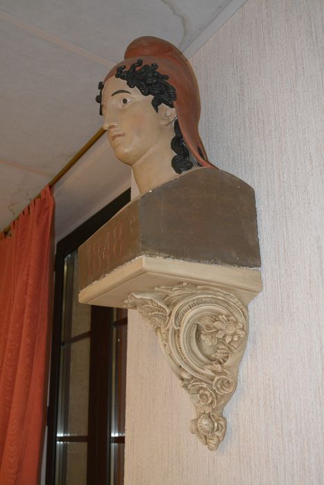 buste : République - © Ministère de la Culture (France), Conservation des antiquités et des objets d’art du Lot-et-Garonne – Tous droits réservés 