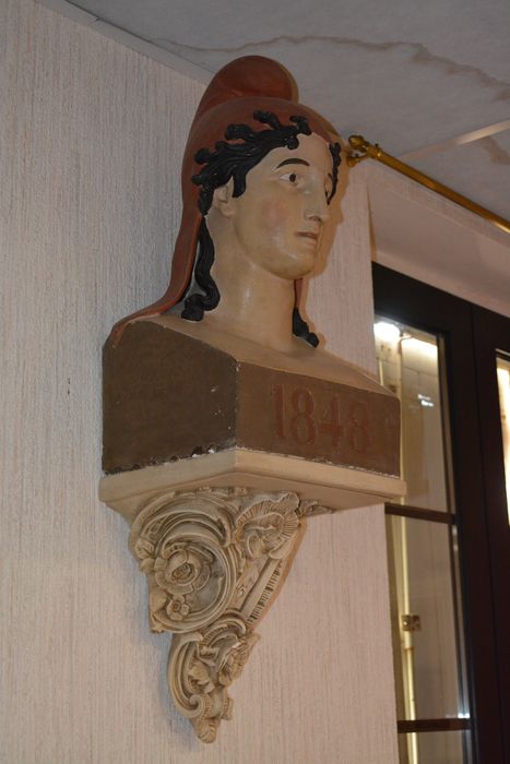 buste : République - © Ministère de la Culture (France), Conservation des antiquités et des objets d’art du Lot-et-Garonne – Tous droits réservés 