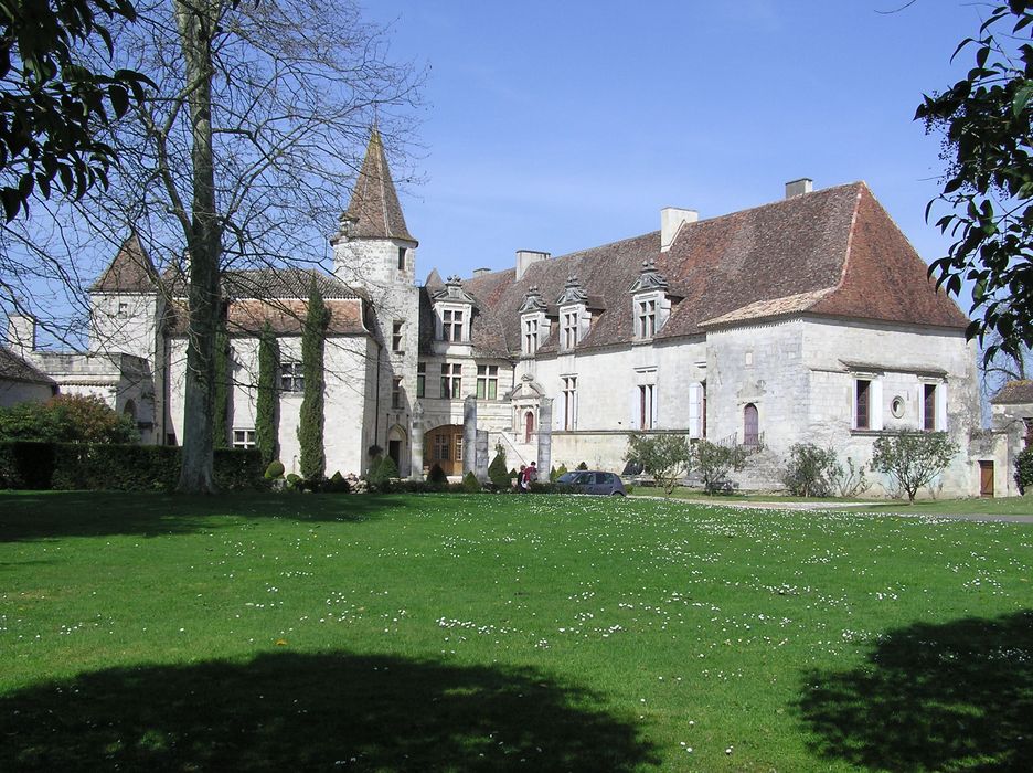 vue générale du château depuis le Sud