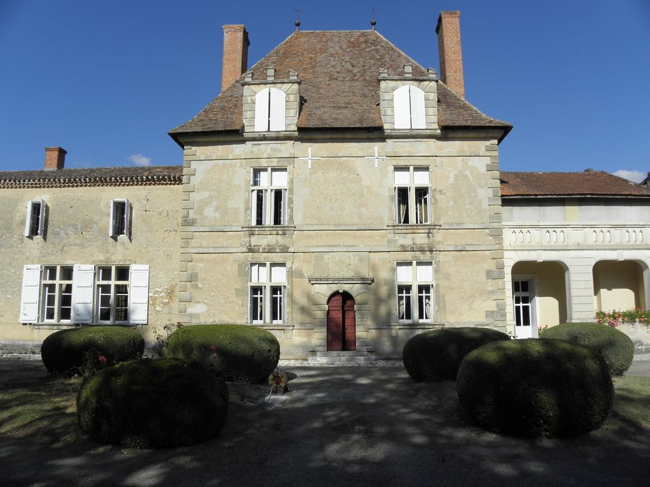 façade sud-ouest, vue partielle