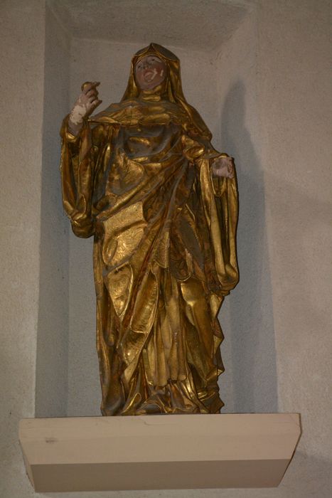 statue : Sainte Scholastique