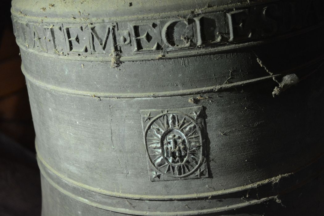 cloche, détail d’une vignette - © Ministère de la Culture (France), Conservation des antiquités et des objets d’art du Lot-et-Garonne – Tous droits réservés 