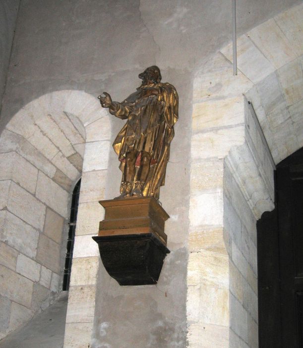 statue : saint Jude