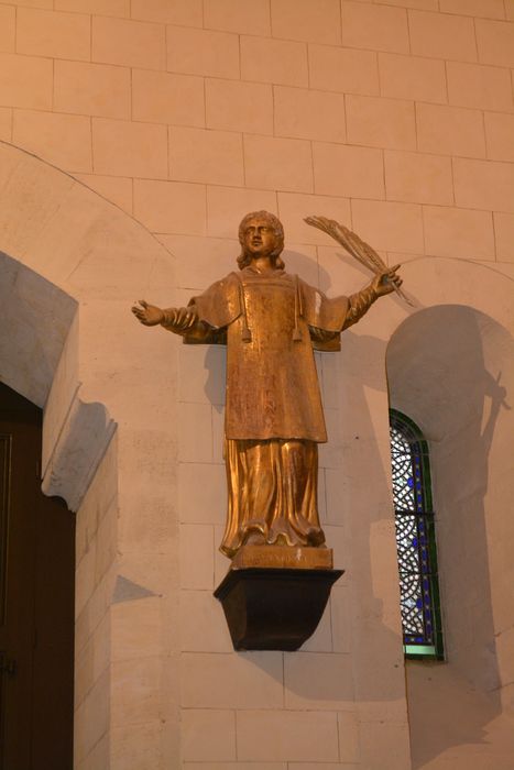 statue : Saint Vincent - © Ministère de la Culture (France), Conservation des antiquités et des objets d’art du Lot-et-Garonne – Tous droits réservés 