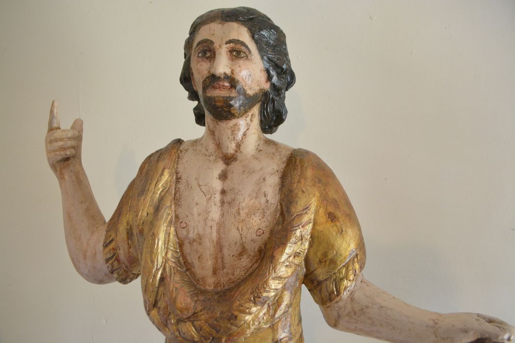 statue : Saint Jean-Baptiste, vue partielle