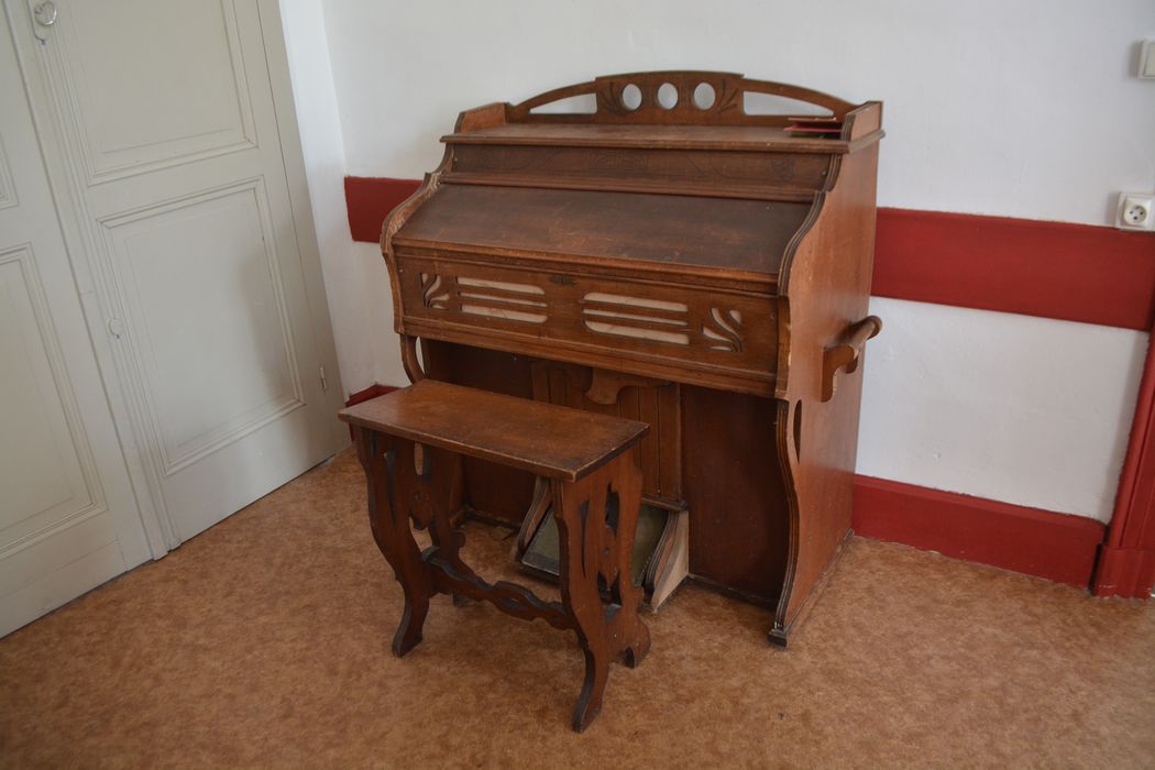 harmonium