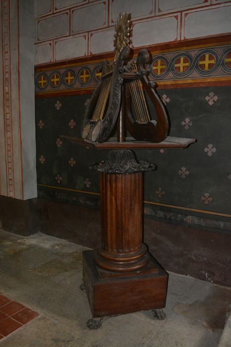 lutrin - © Ministère de la Culture (France), Conservation des antiquités et des objets d’art du Lot-et-Garonne – Tous droits réservés 