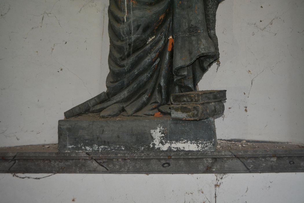 statue : Bernard Palissy, détail