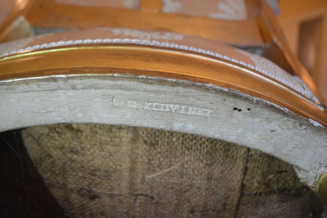 fauteuil style Louis XVI, détail de l’estampille
