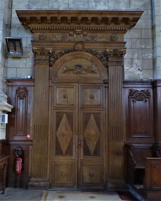 porte de la sacristie - © Ministère de la Culture (France), Conservation des antiquités et des objets d’art du Maine-et-Loire, tous droits réservés