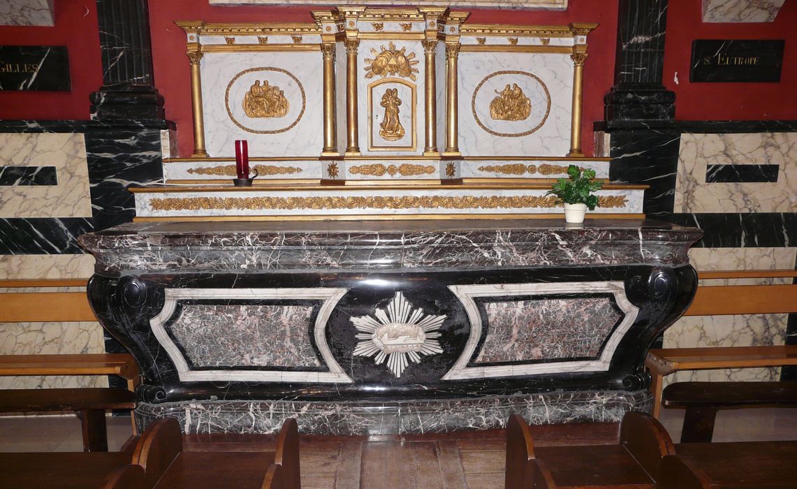 Autel (maître-autel)