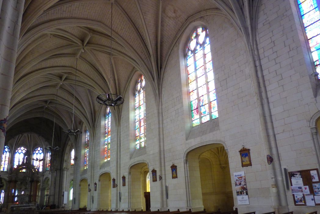 ensemble de treize verrières - © Ministère de la Culture (France), Conservation des antiquités et des objets d’art du Maine-et-Loire, tous droits réservés