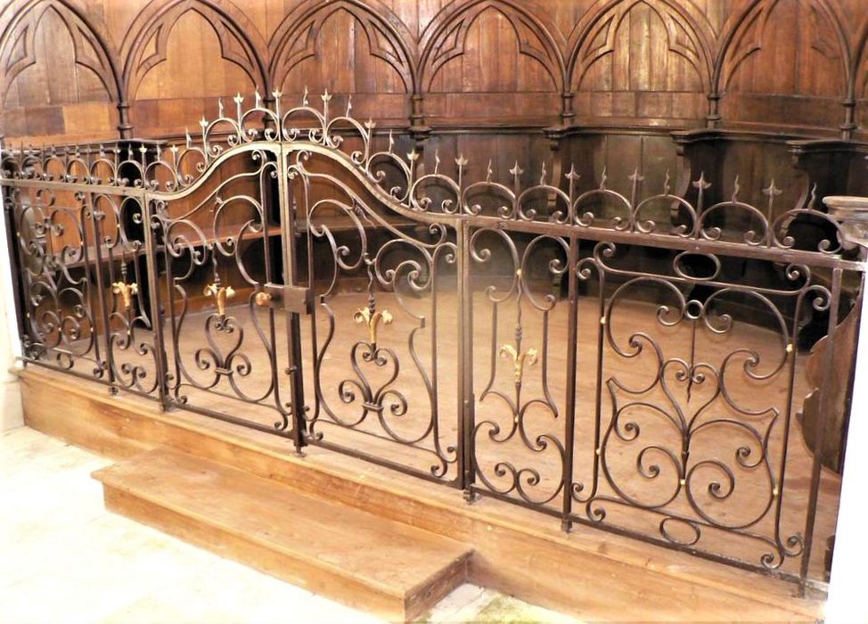 clôture des fonts baptismaux (grille)
