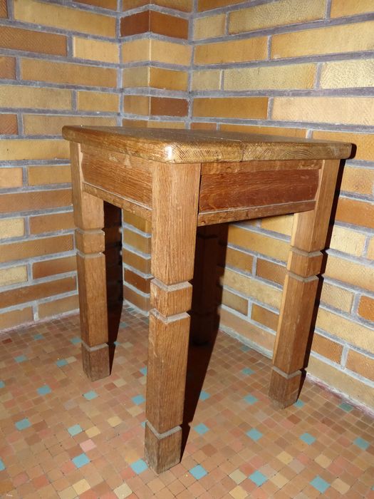 tabouret - © Ministère de la Culture (France), Conservation des antiquités et des objets d’art du Maine-et-Loire – Tous droits réservés 