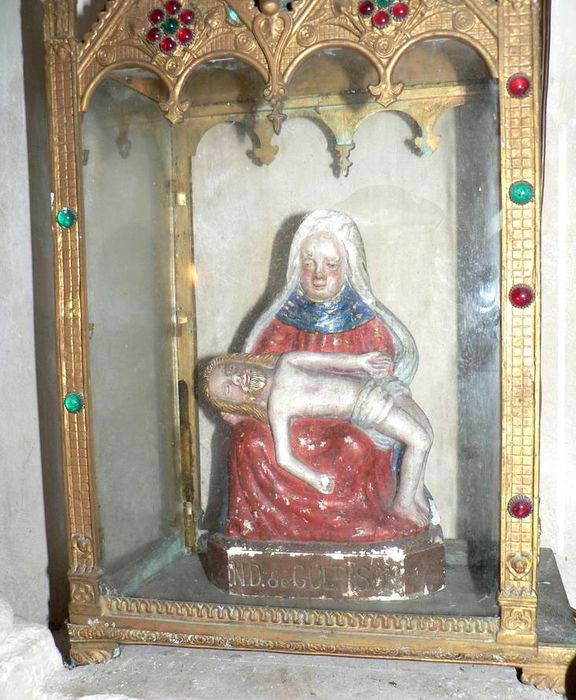 groupe sculpté : Vierge de Pitié