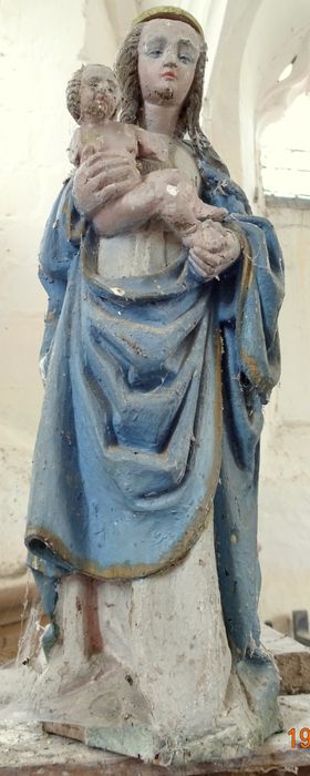 statue : Vierge à l'Enfant - © Ministère de la Culture (France), Conservation des antiquités et des objets d’art de la Marne - Tous droits réservés