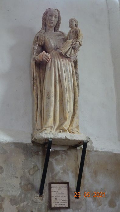 Statue : Vierge à l'Enfant