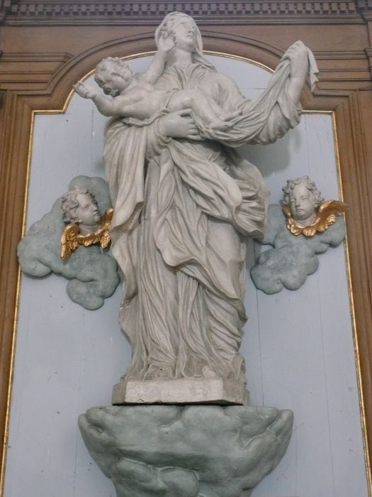 statue : Vierge à l'Enfant