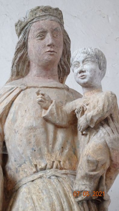 statue : Vierge à l'Enfant, vue partielle - © Ministère de la Culture (France), Conservation des antiquités et des objets d’art de la Marne - Tous droits réservés