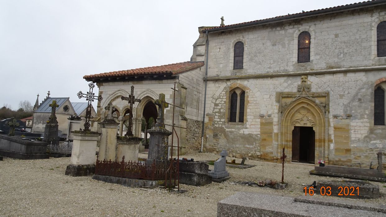 façade latérale sud, vue partielle