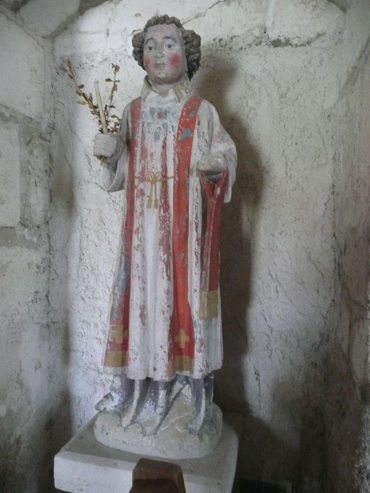 statue : Saint Quentin diacre