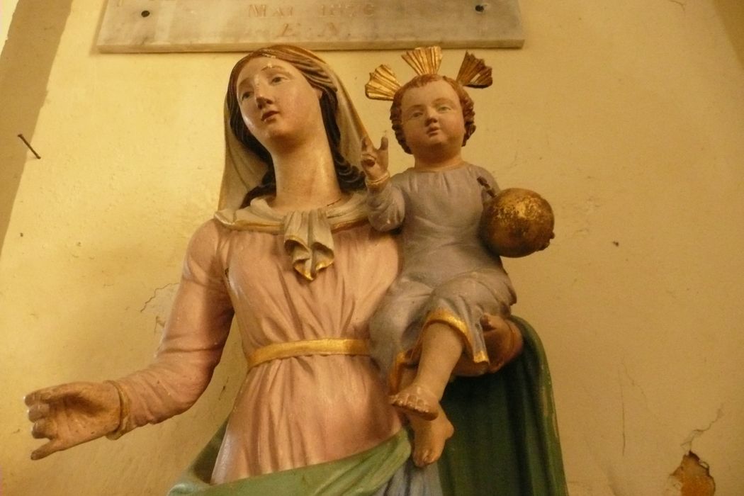 statue : Vierge à l'Enfant, vue partielle