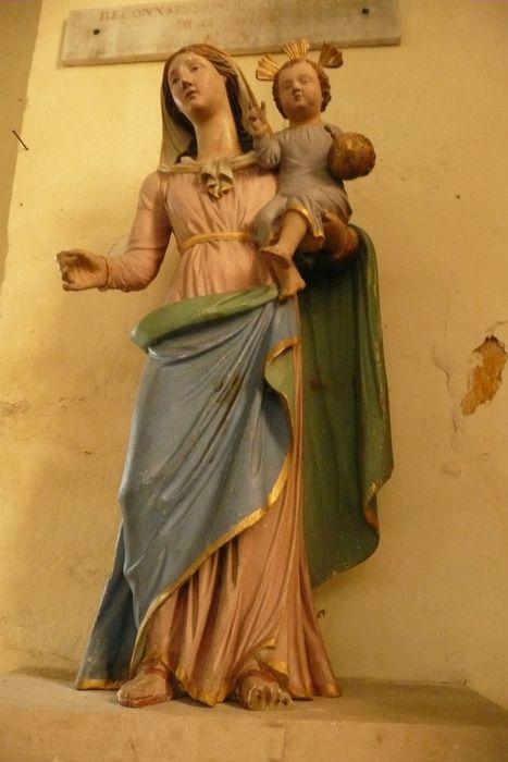statue : Vierge à l'Enfant