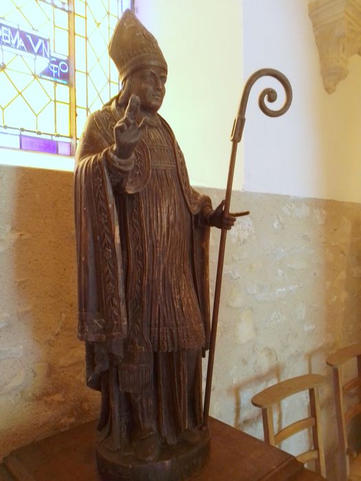 statue : Saint évêque