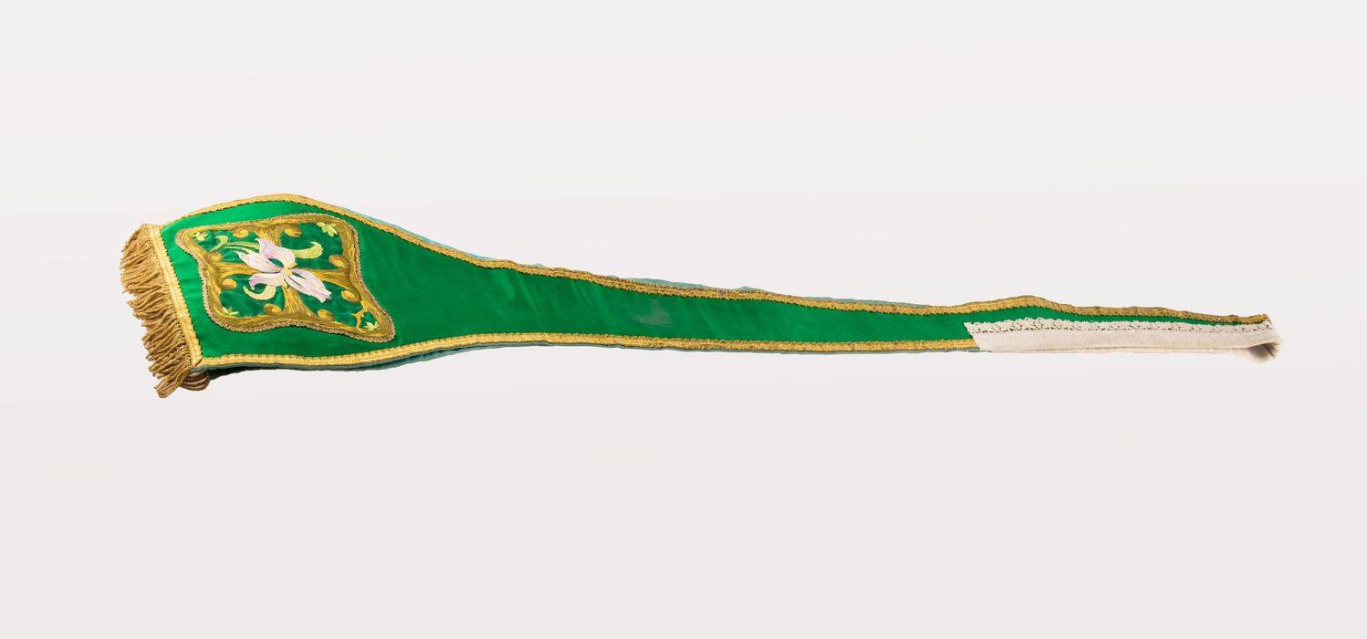 étole (ornement vert)